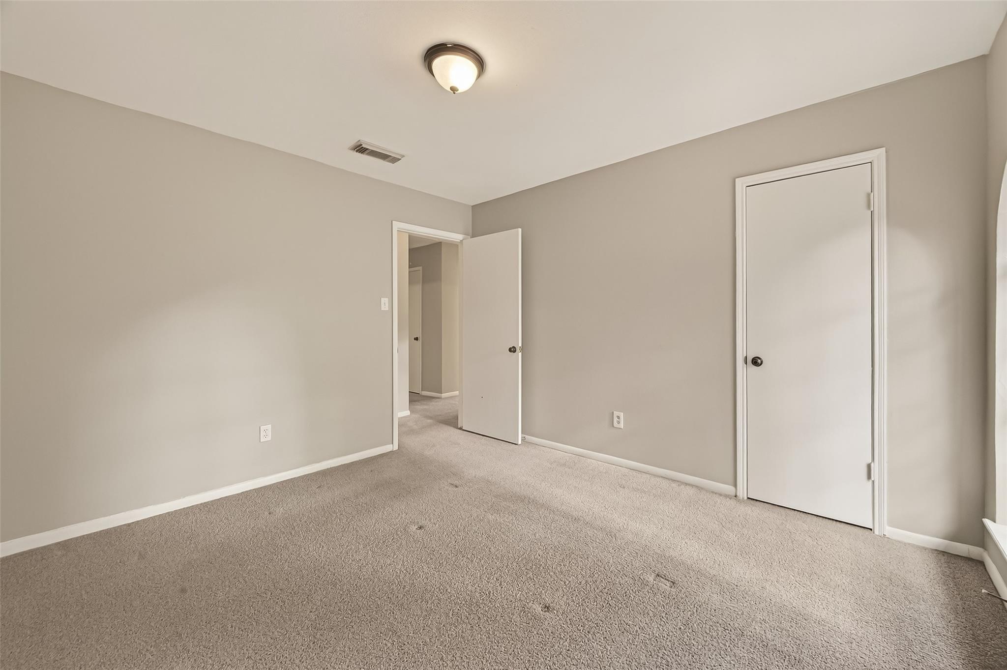 4215 Long Grove Drive