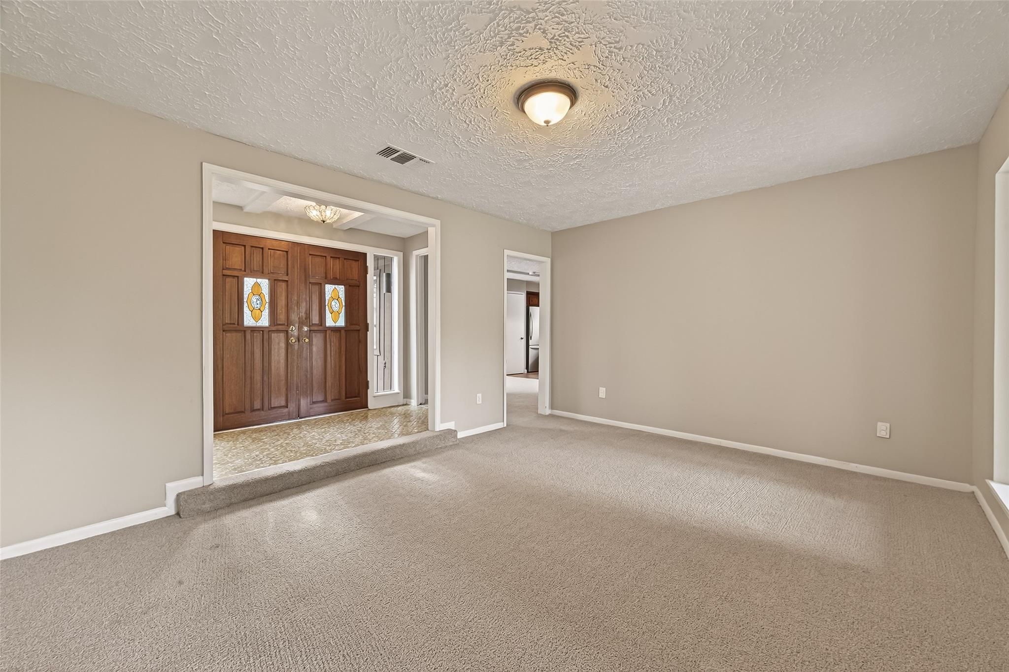 4215 Long Grove Drive