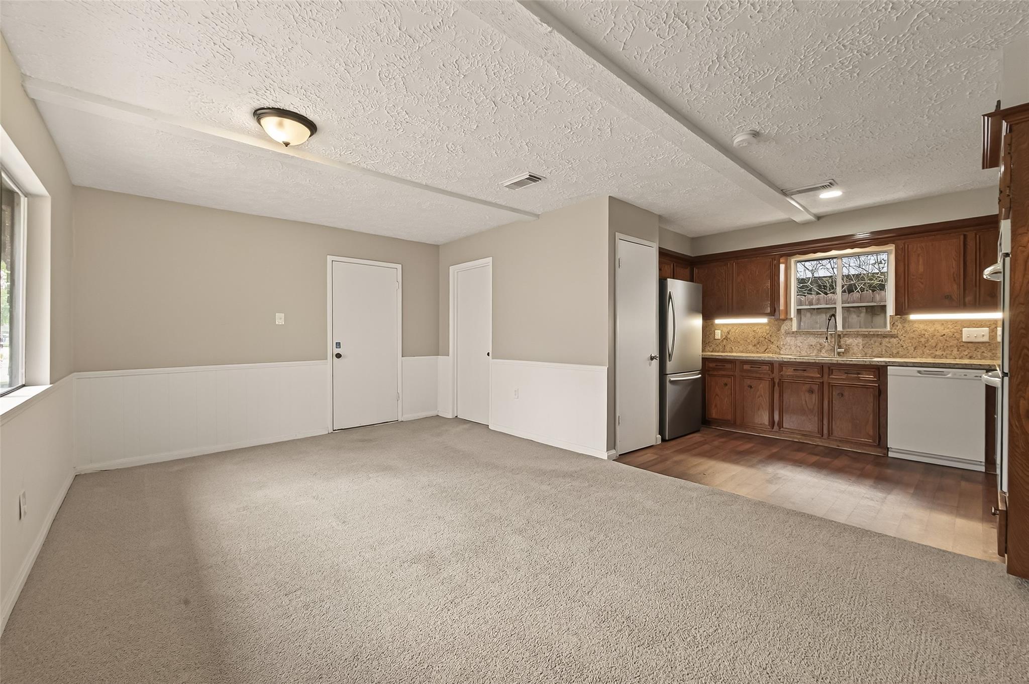 4215 Long Grove Drive