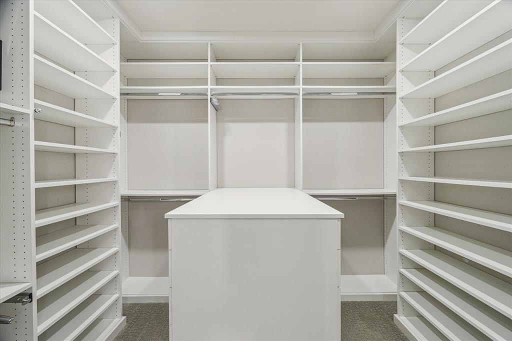 2047 Westcreek Lane # 1402