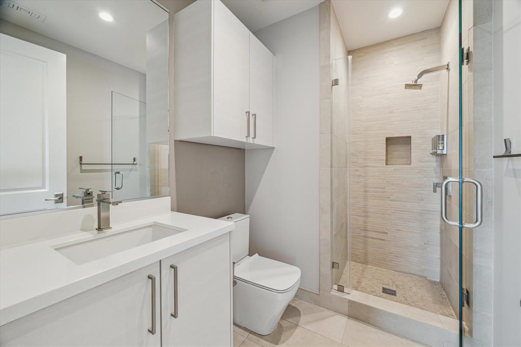 2047 Westcreek Lane # 1402