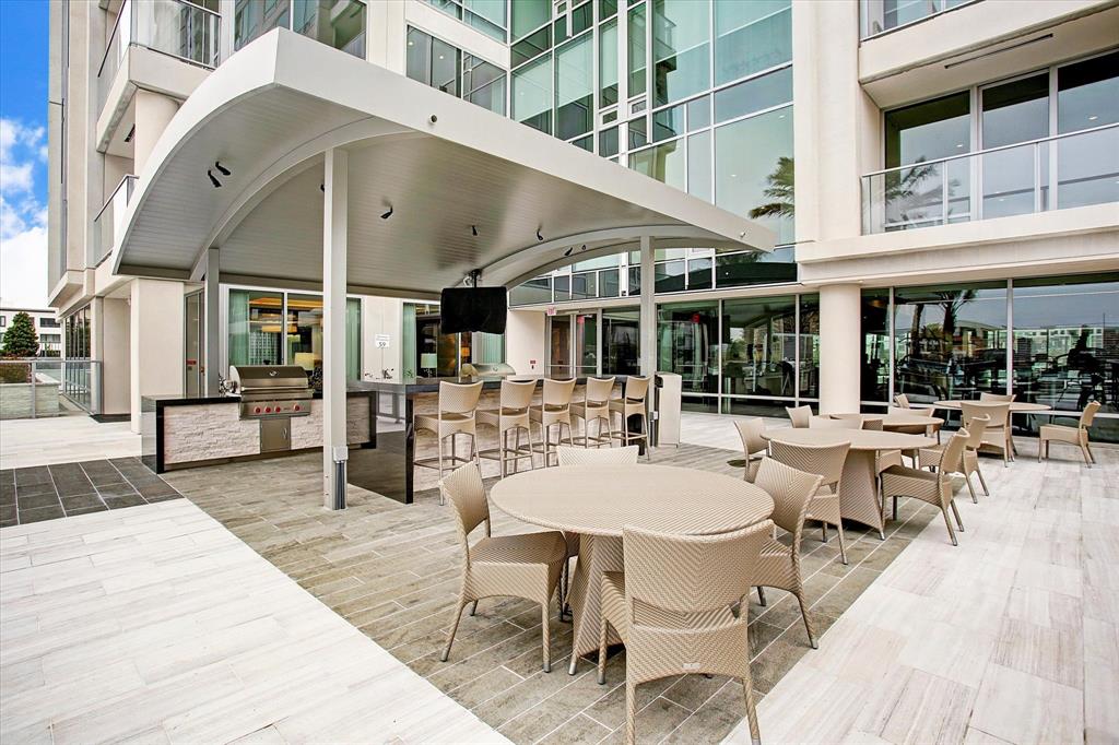 2047 Westcreek Lane # 1402