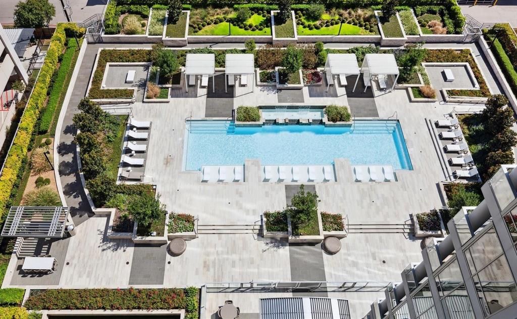 2047 Westcreek Lane # 1402