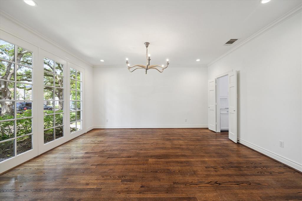 3779 Tangley Road