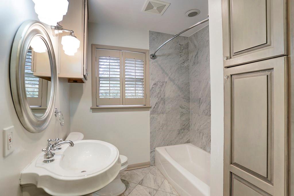 1927 South Boulevard