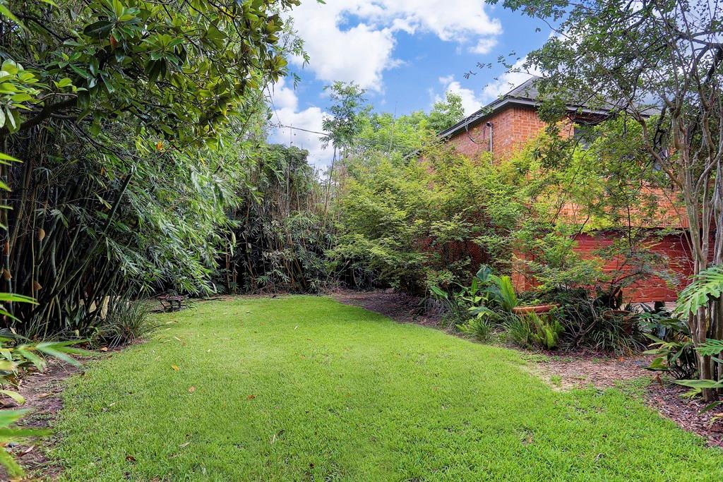 1927 South Boulevard