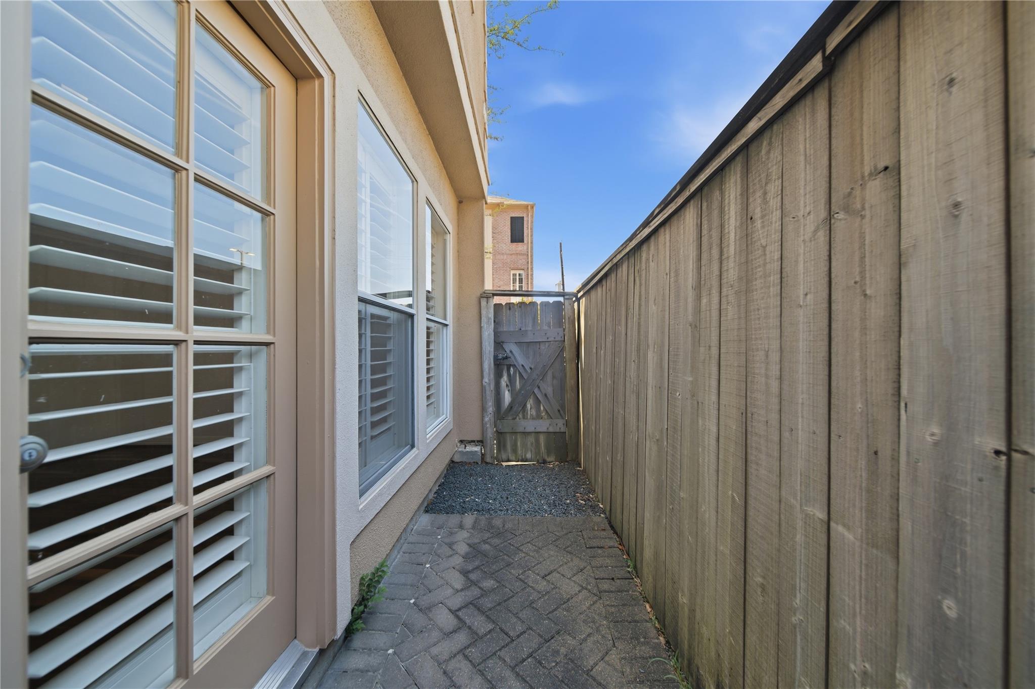 2930 Brompton Square Drive