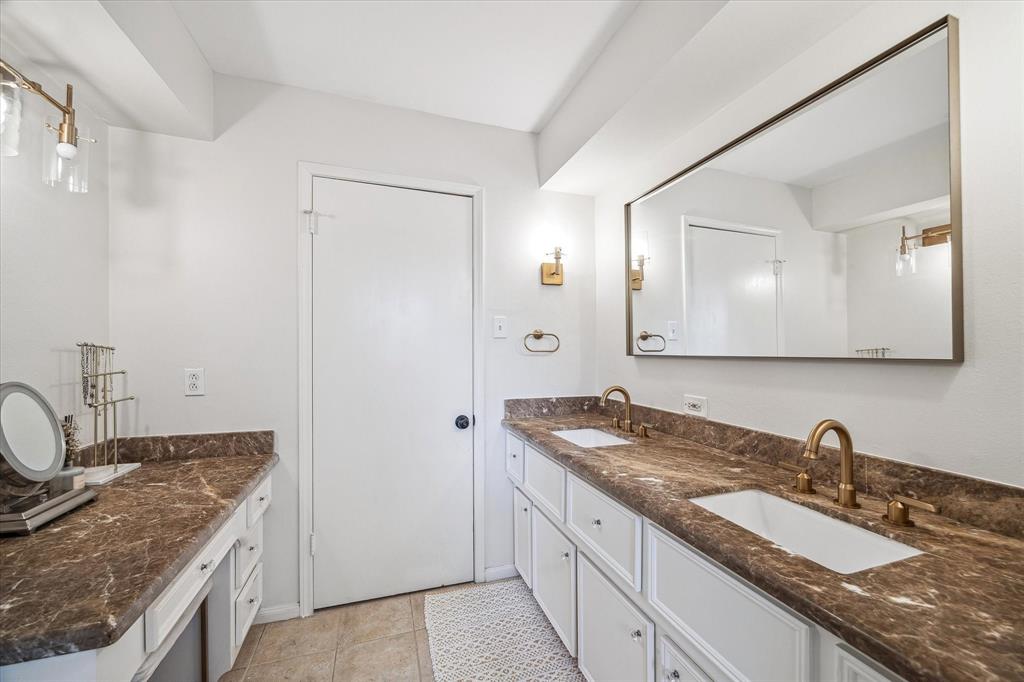 14739 Carolcrest Drive