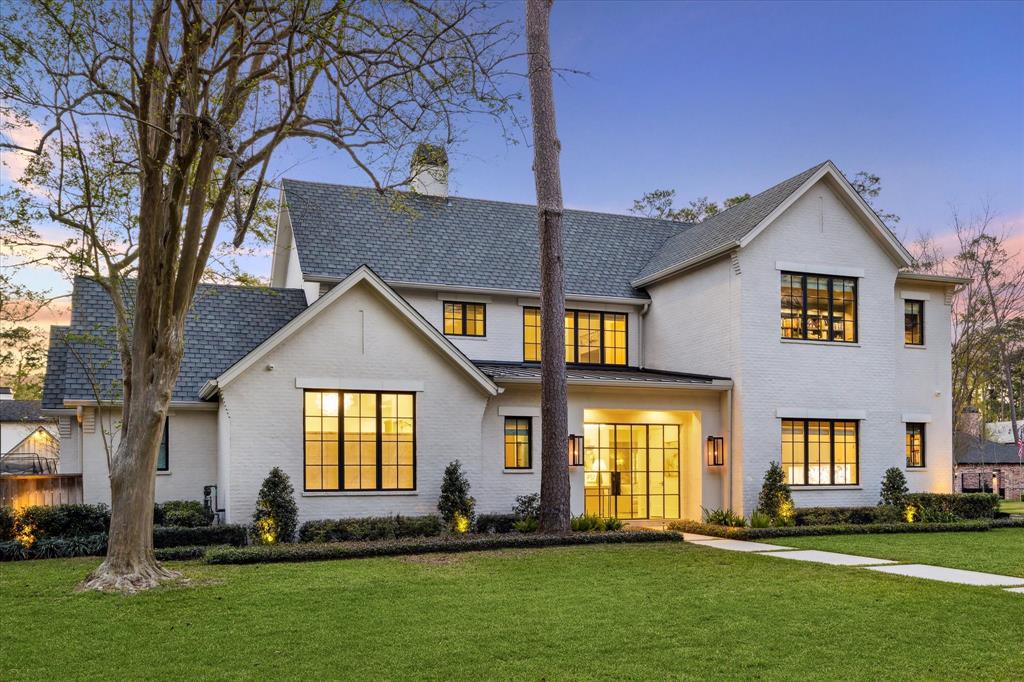 415 Coachman Lane