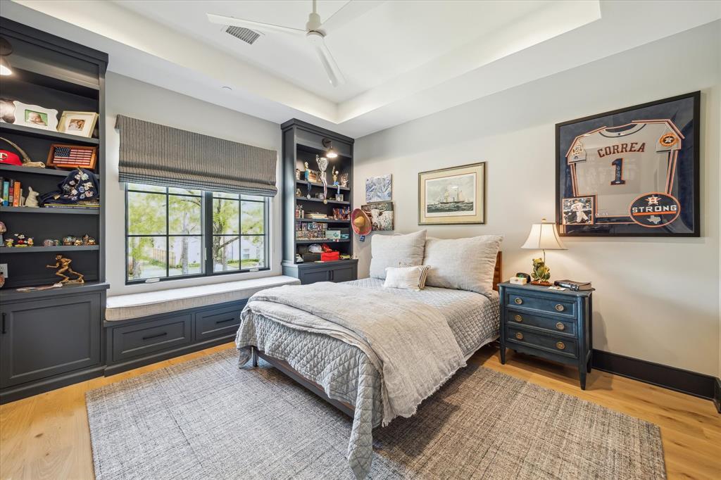 415 Coachman Lane