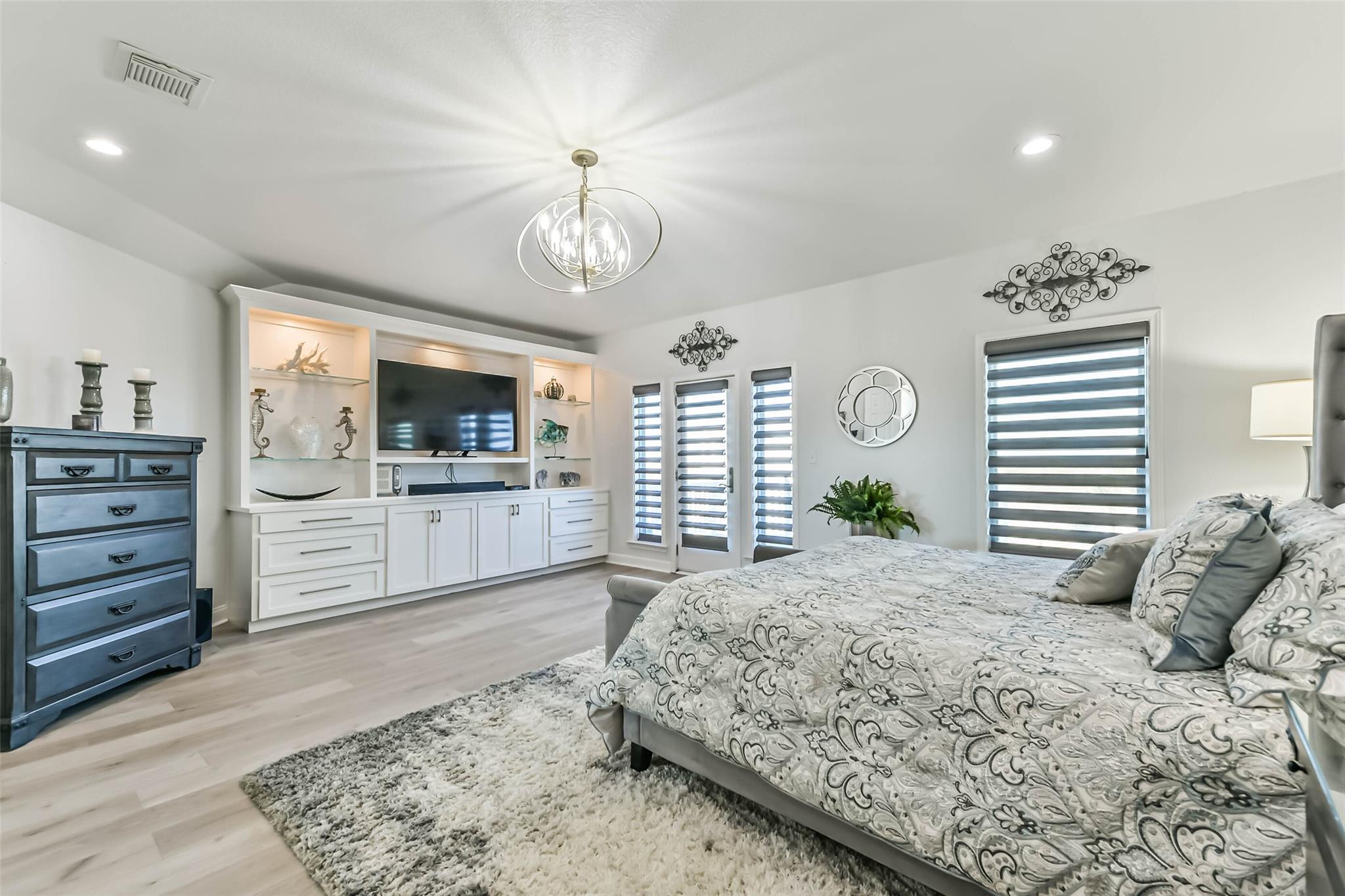 3635 Foremast Drive