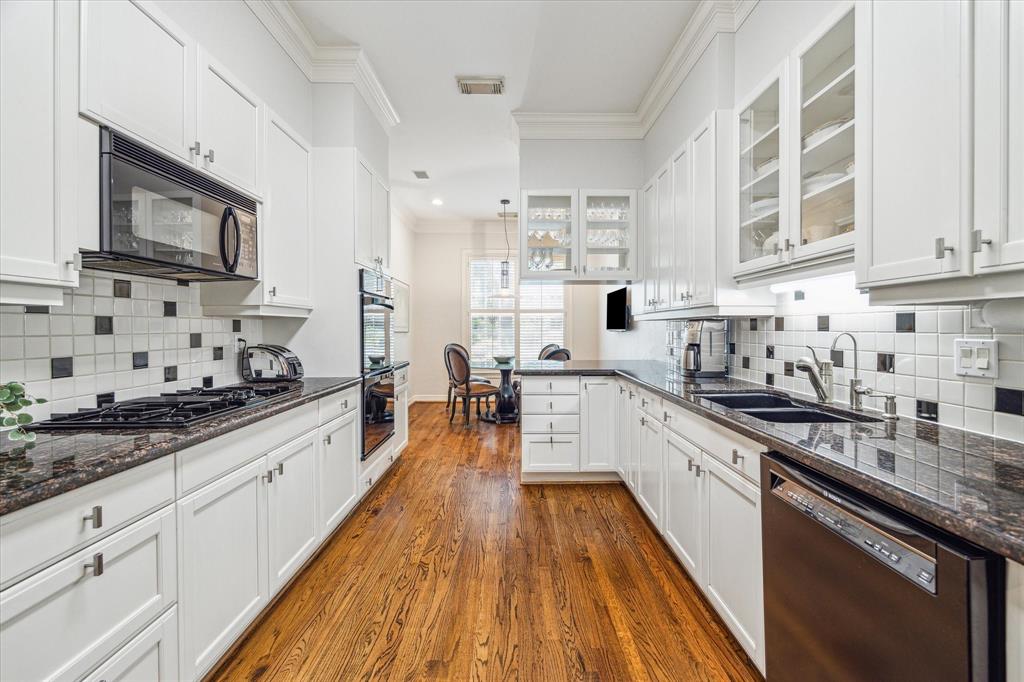 3210 Maroneal Street