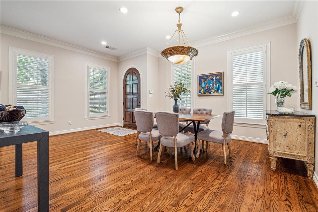 3210 Maroneal Street