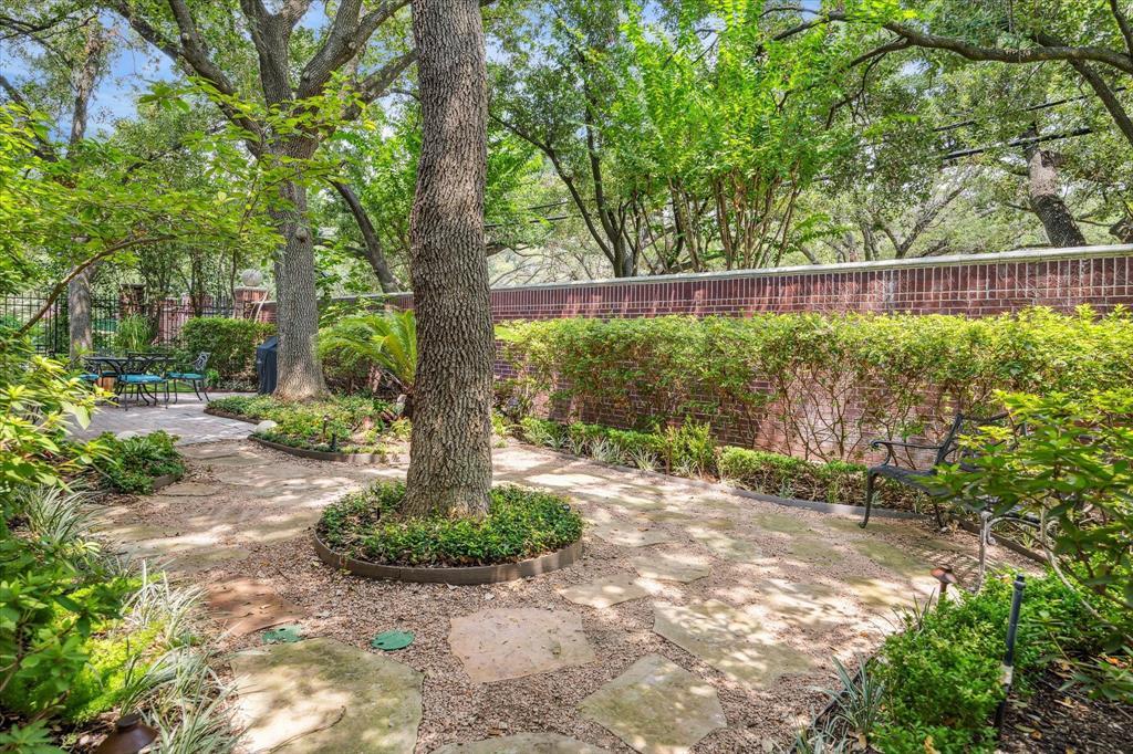 3210 Maroneal Street