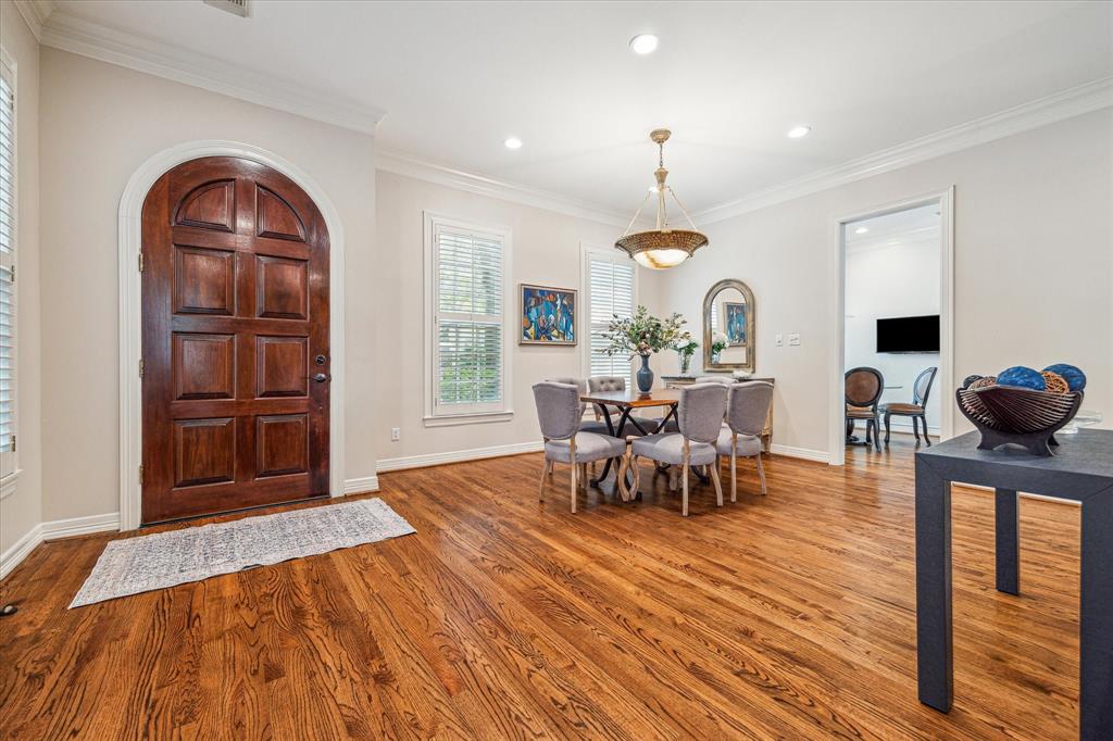 3210 Maroneal Street