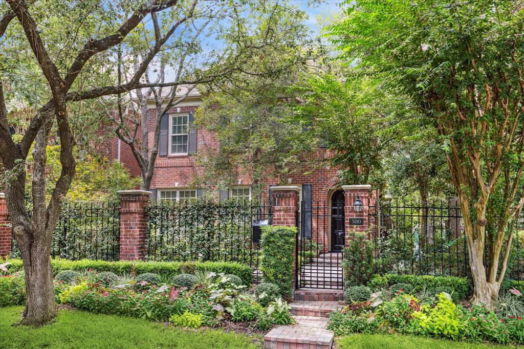 3210 Maroneal Street