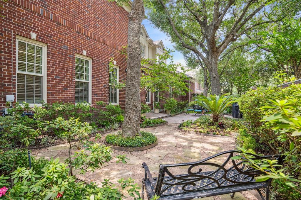 3210 Maroneal Street