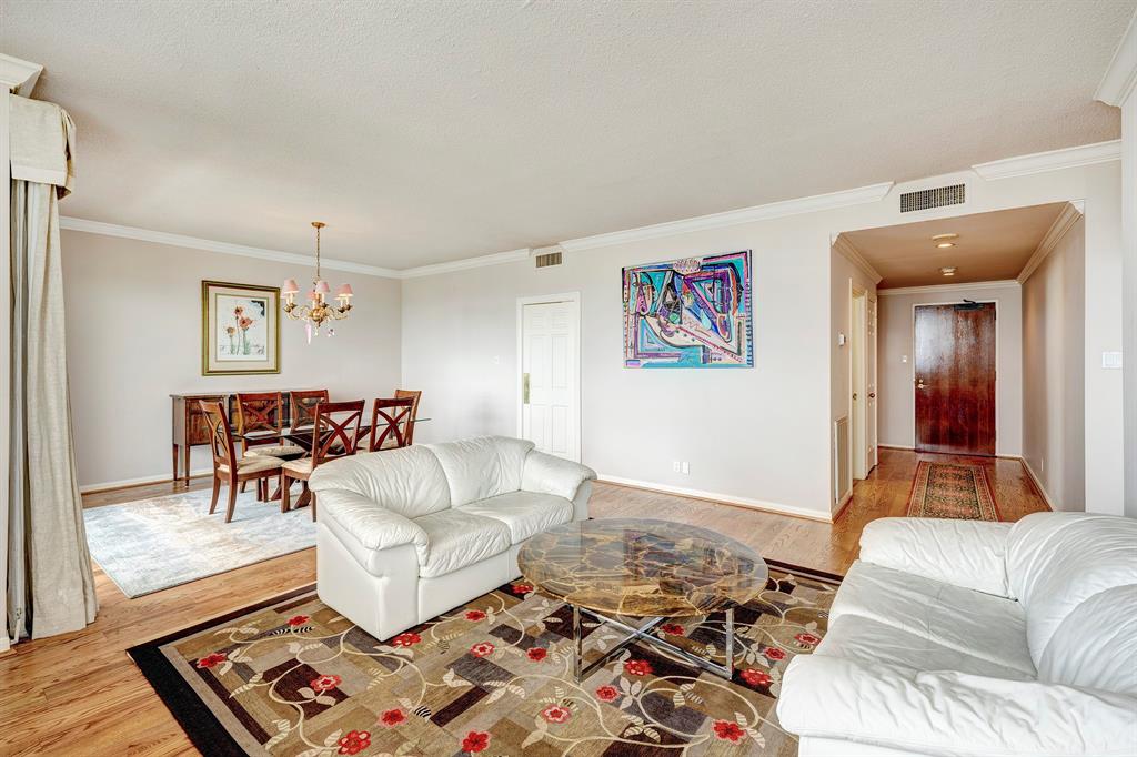 651 Bering Drive # 1801