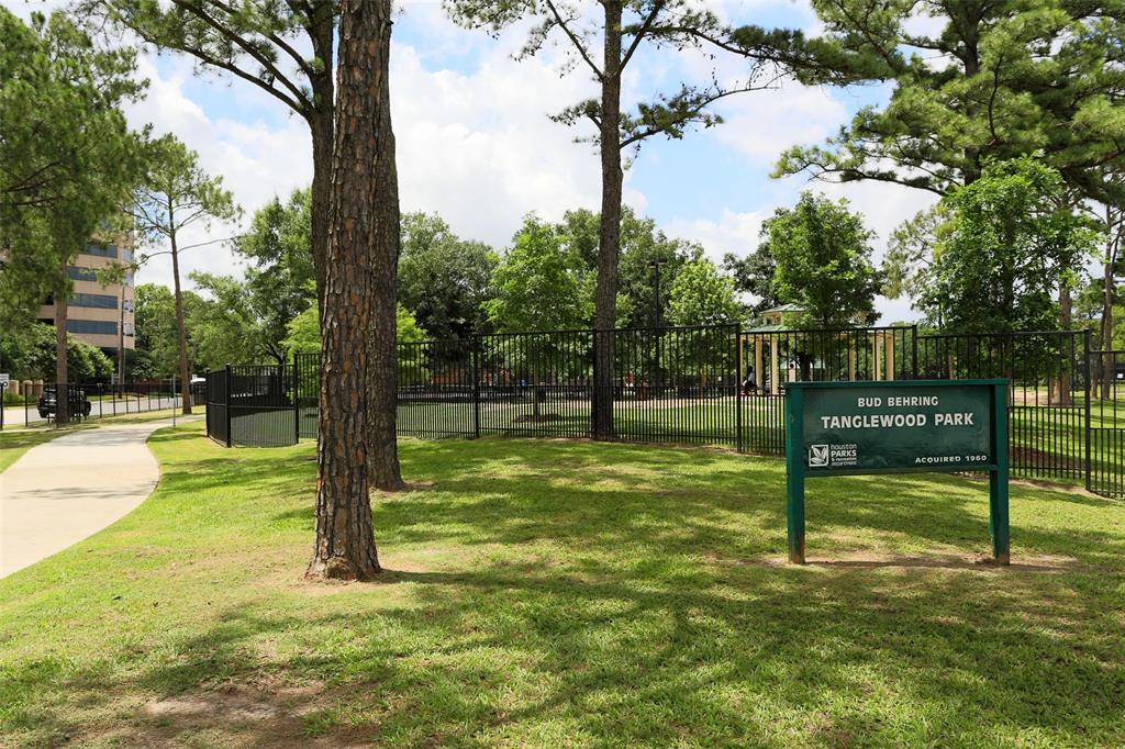 651 Bering Drive # 1801