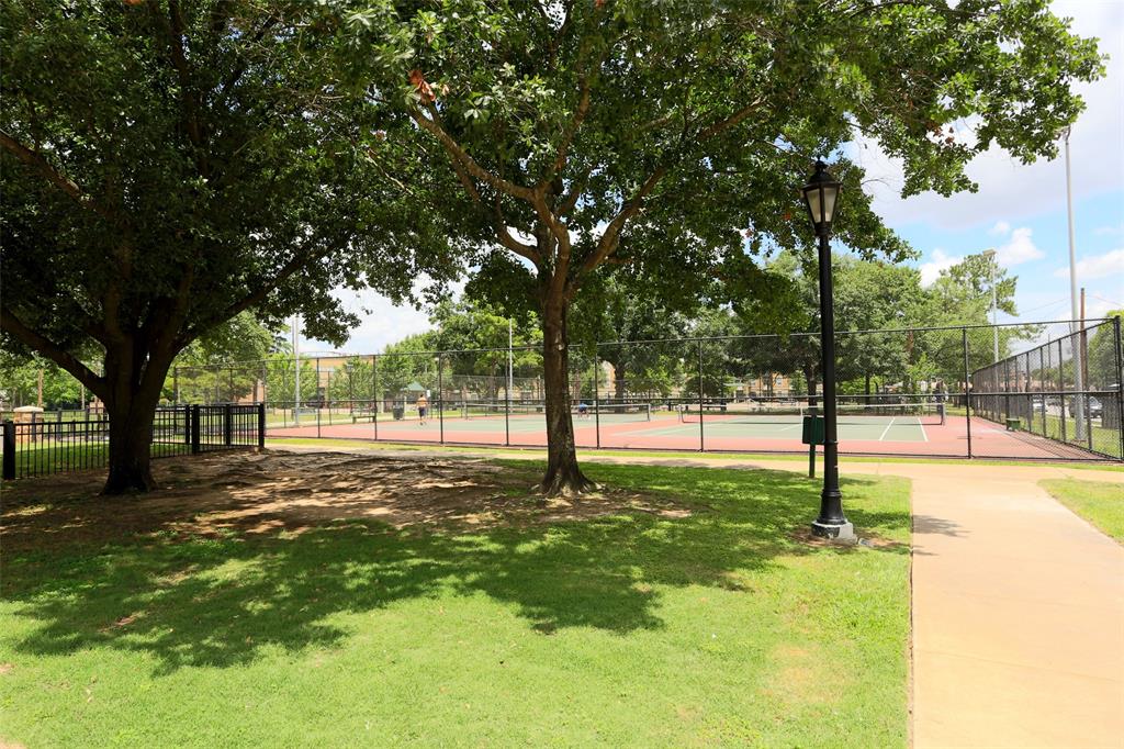 651 Bering Drive # 1801