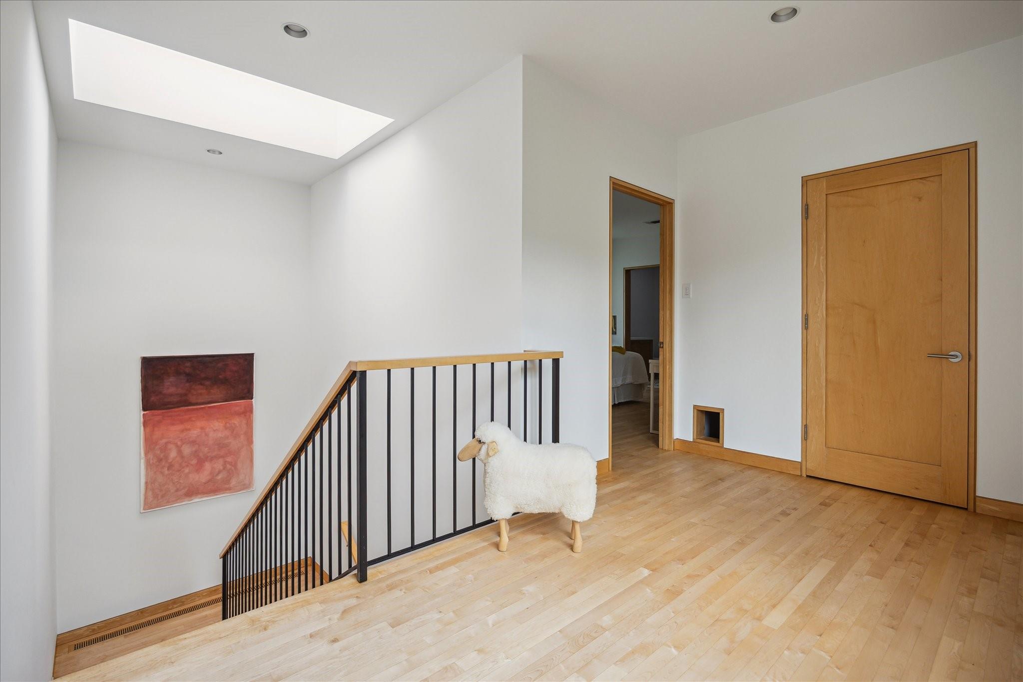 2121 Quenby Street