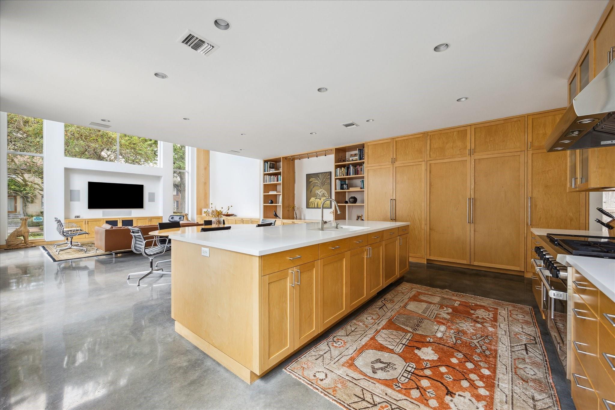 2121 Quenby Street