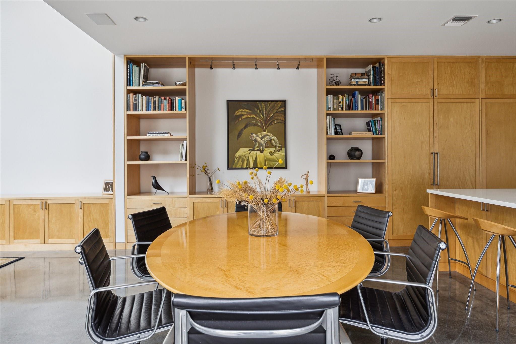 2121 Quenby Street