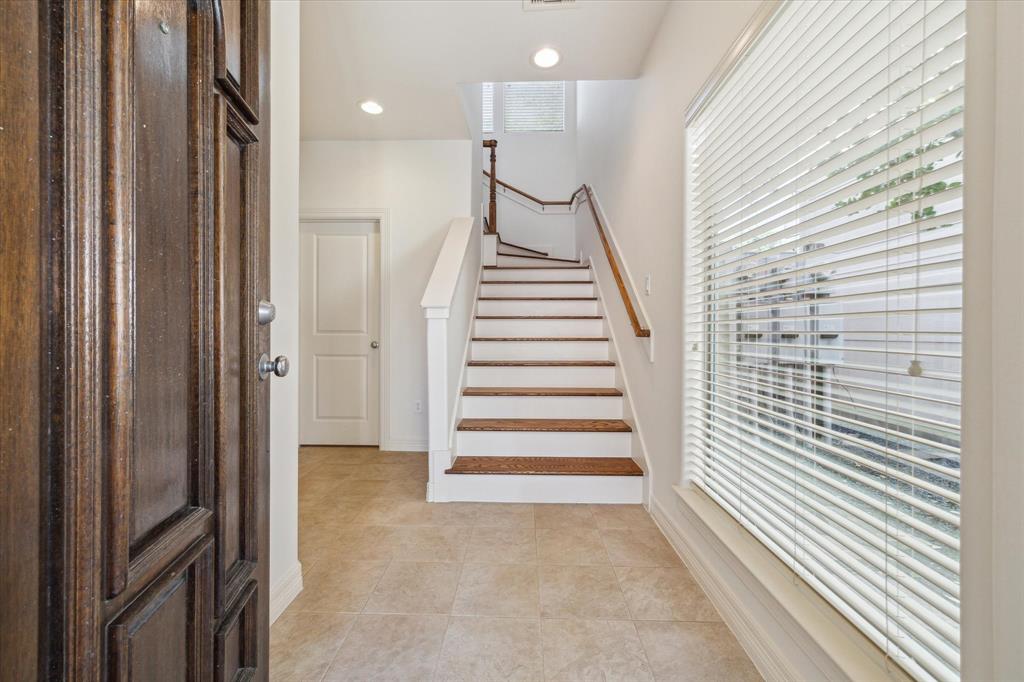 3814 Centerplaza Drive