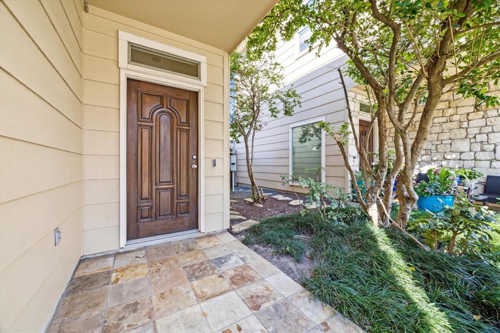 3814 Centerplaza Drive