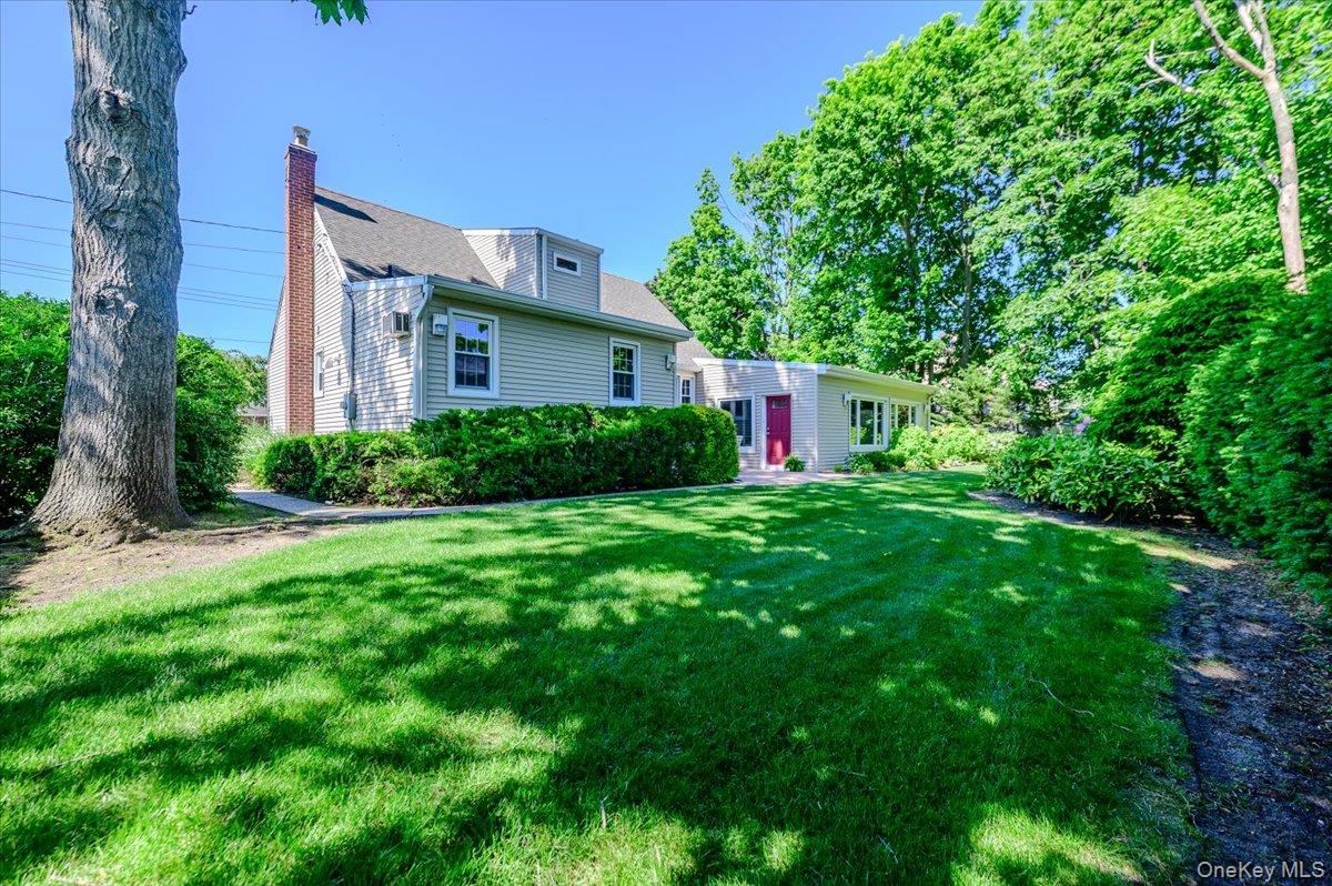 1401 Herzel Boulevard