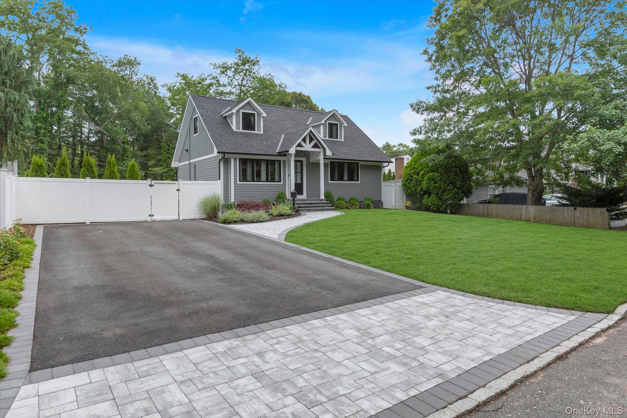 31 Apple Lane