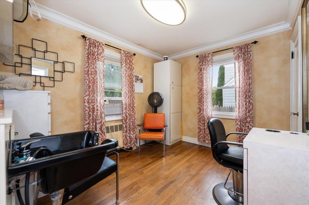 54 E 14th Street