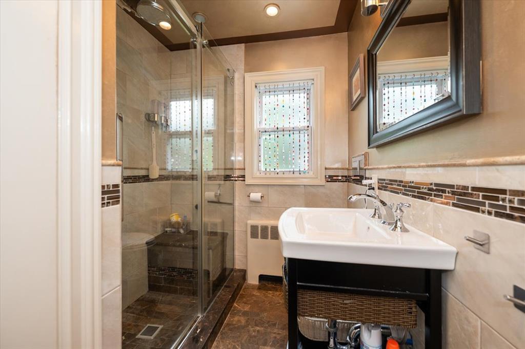54 E 14th Street
