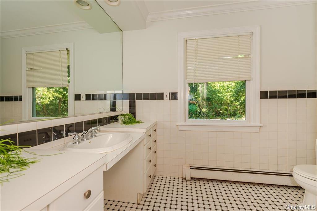 237 Oakwood Road