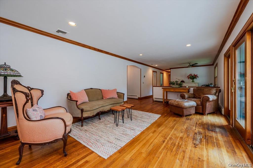 237 Oakwood Road