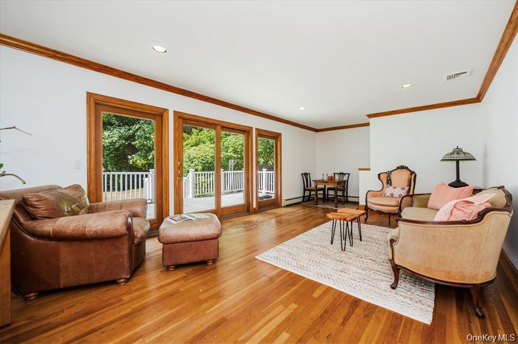 237 Oakwood Road