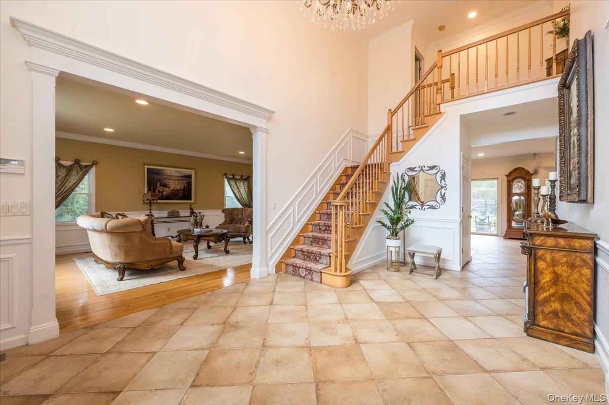 129 Round Swamp Road