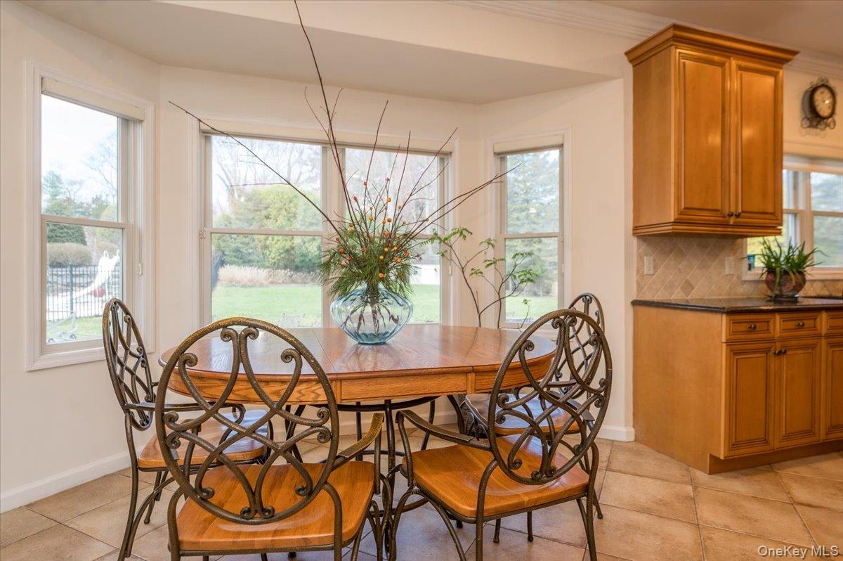 129 Round Swamp Road