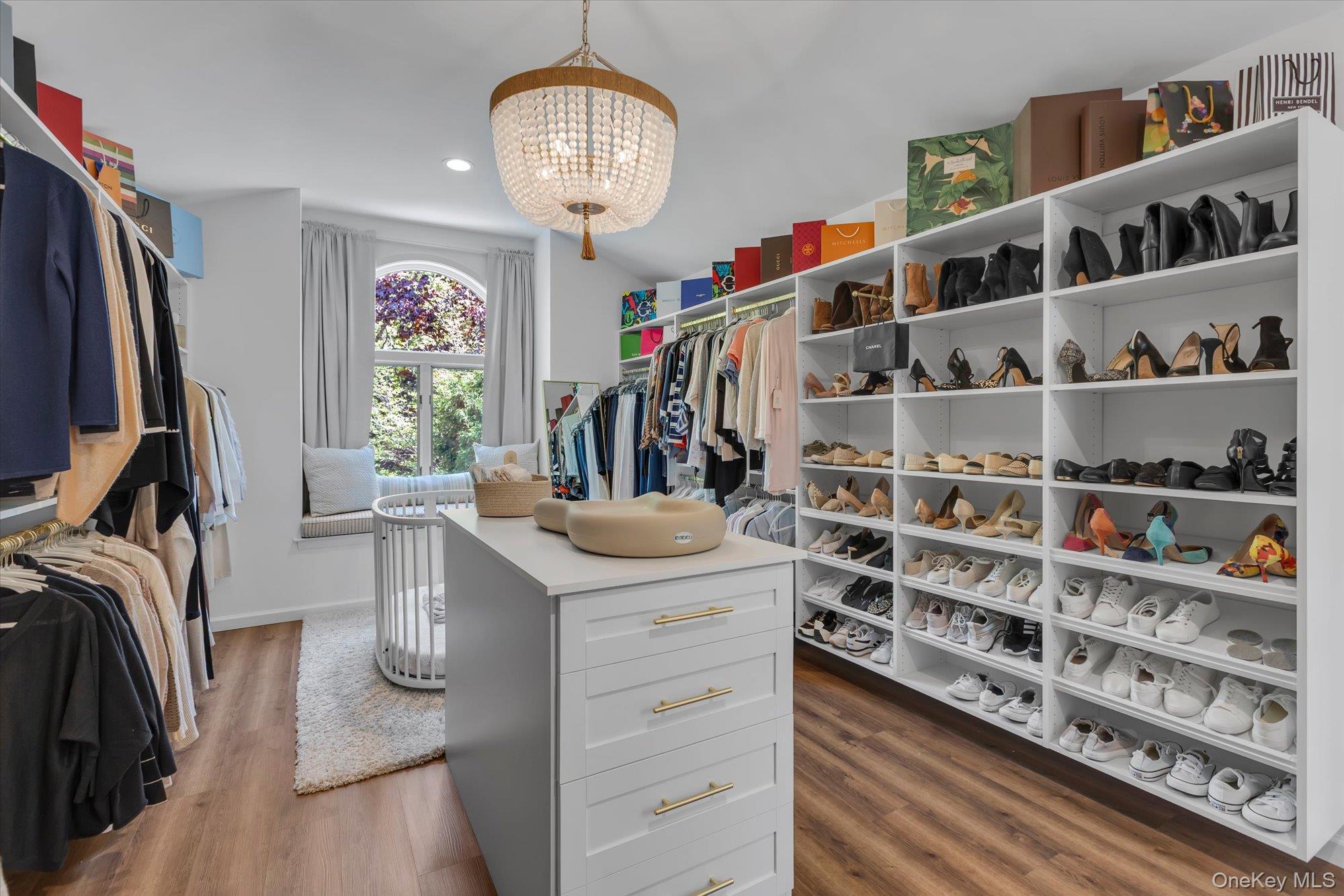 4 Wood Path Drive