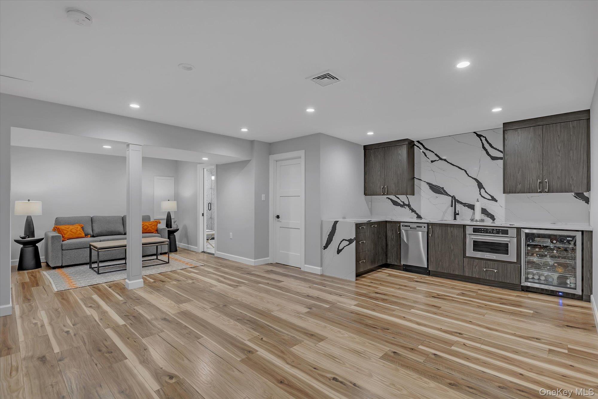 4 Wood Path Drive