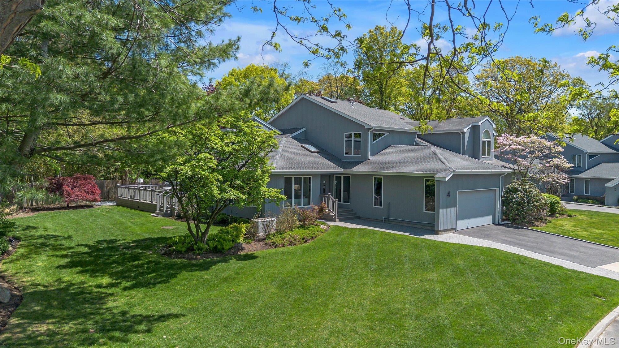 4 Wood Path Drive
