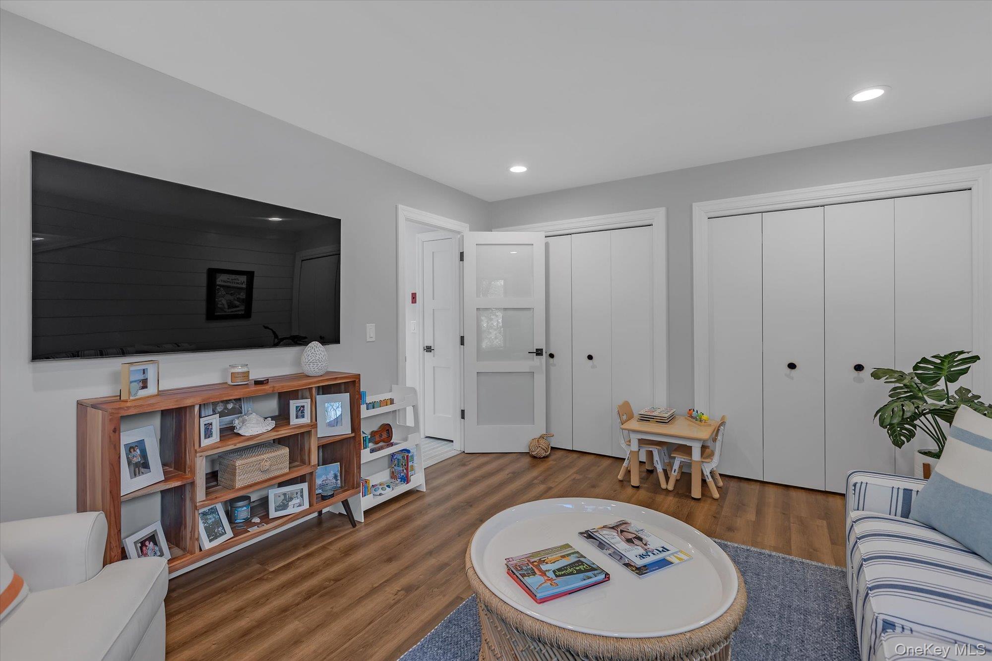 4 Wood Path Drive