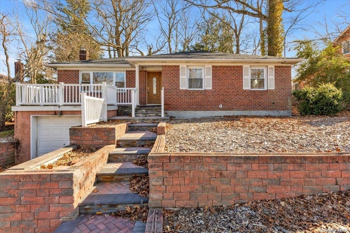 117 Dickinson Avenue