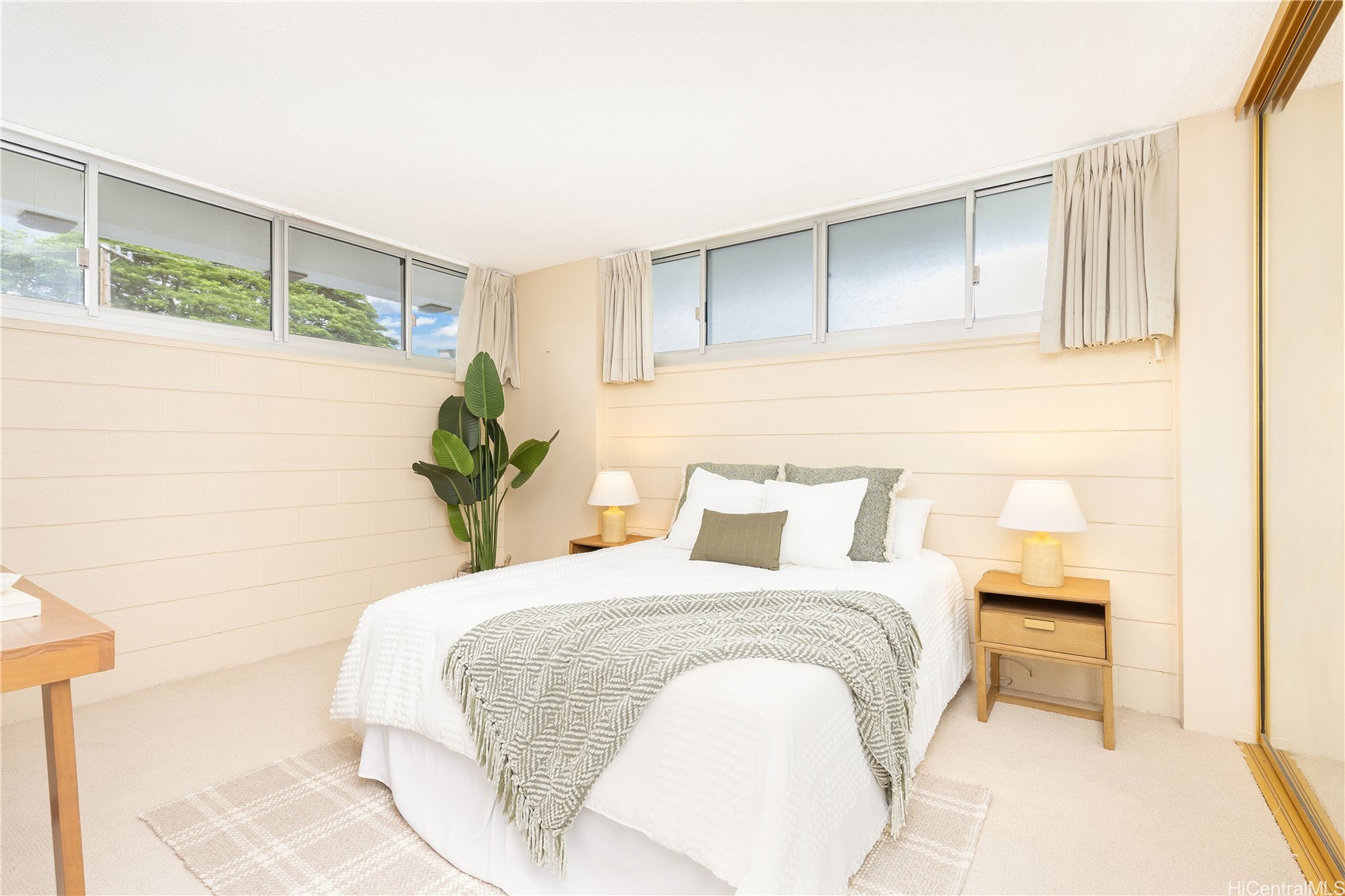 1634 Makiki Street 203