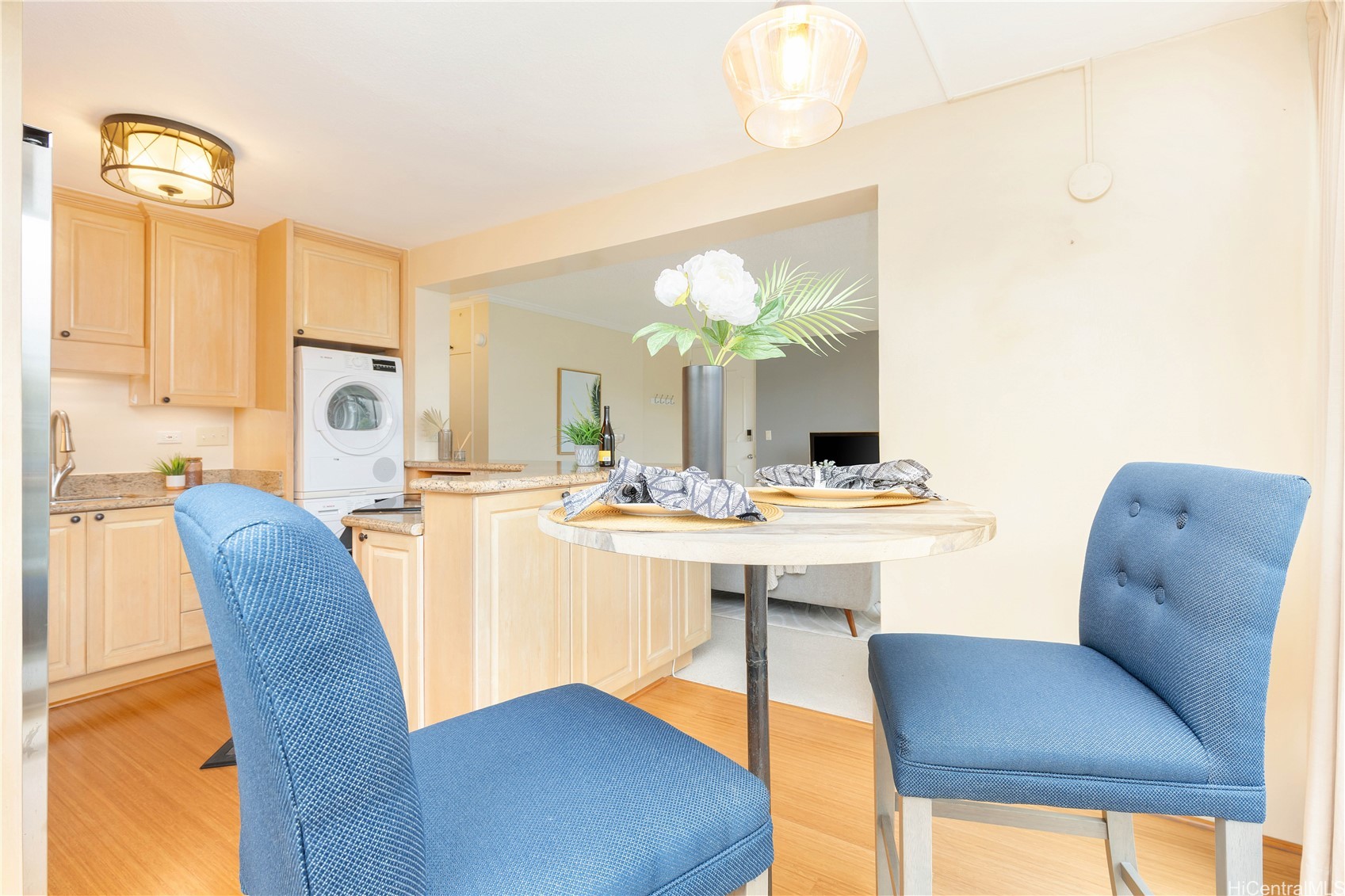 1634 Makiki Street 203