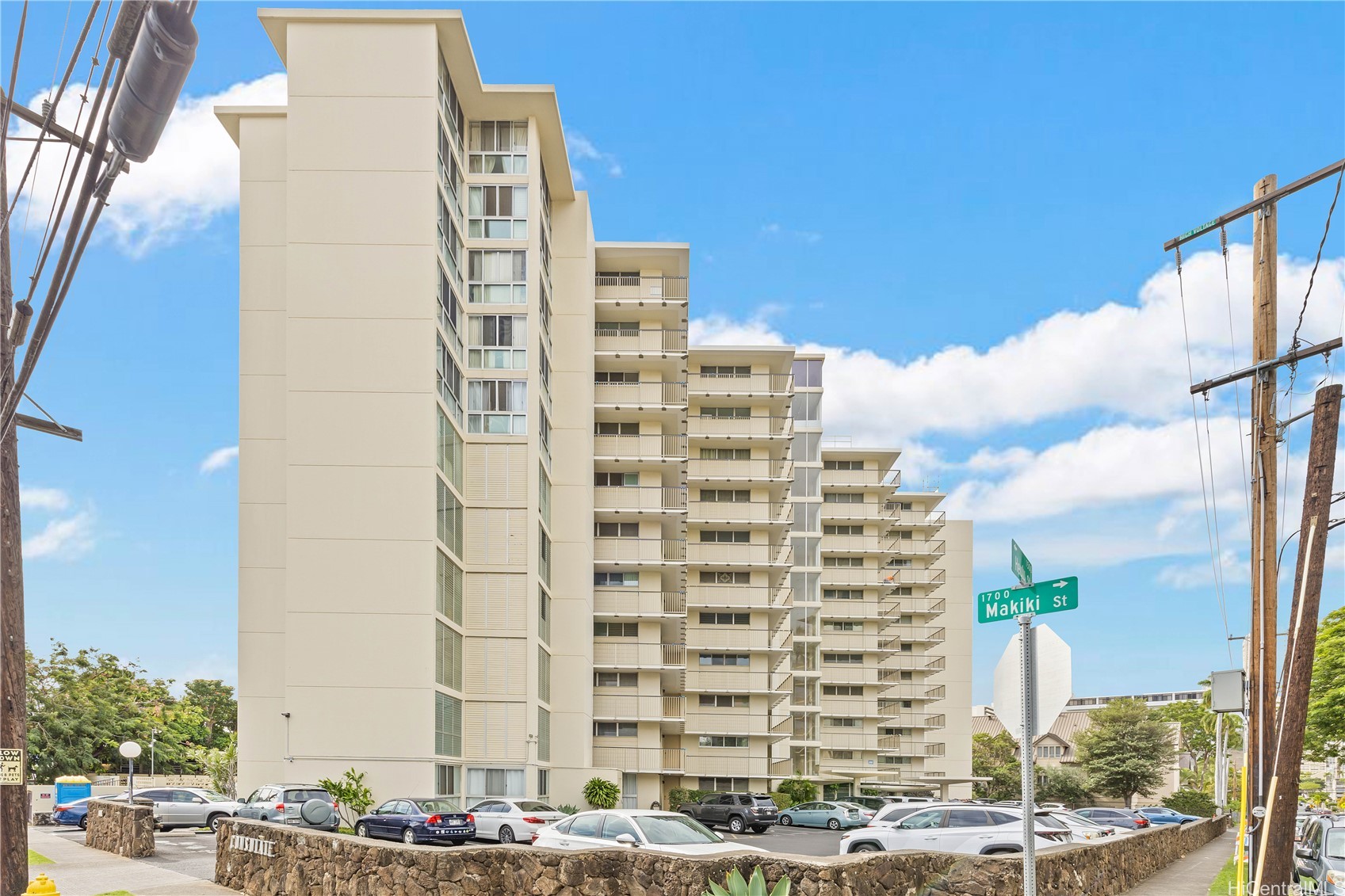 1634 Makiki Street 203