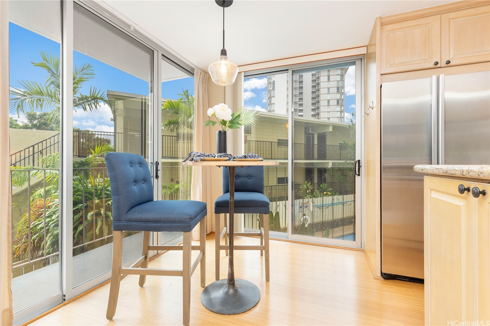 1634 Makiki Street 203