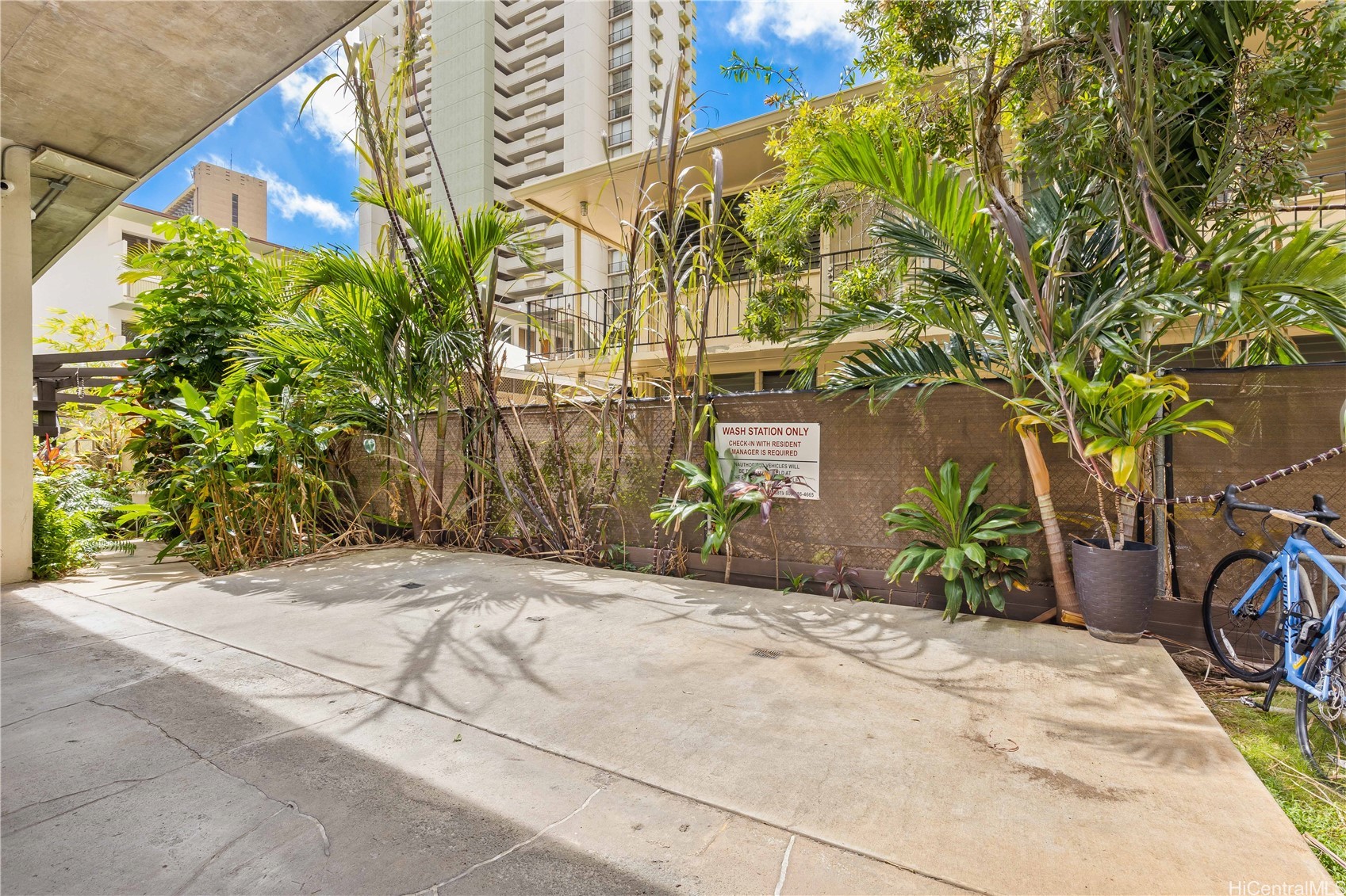 2421 Tusitala Street 602