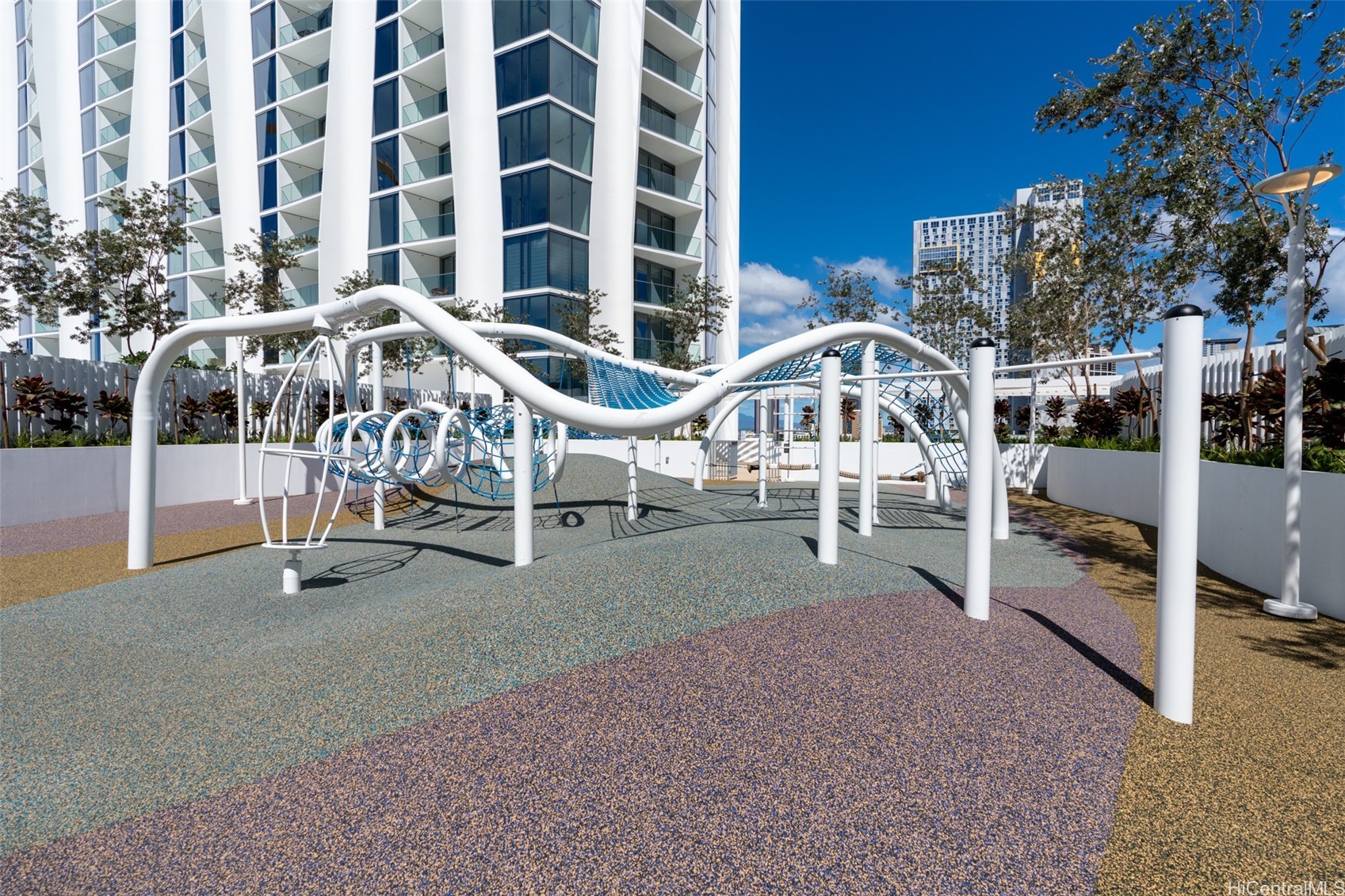 1000 Auahi Street 2802