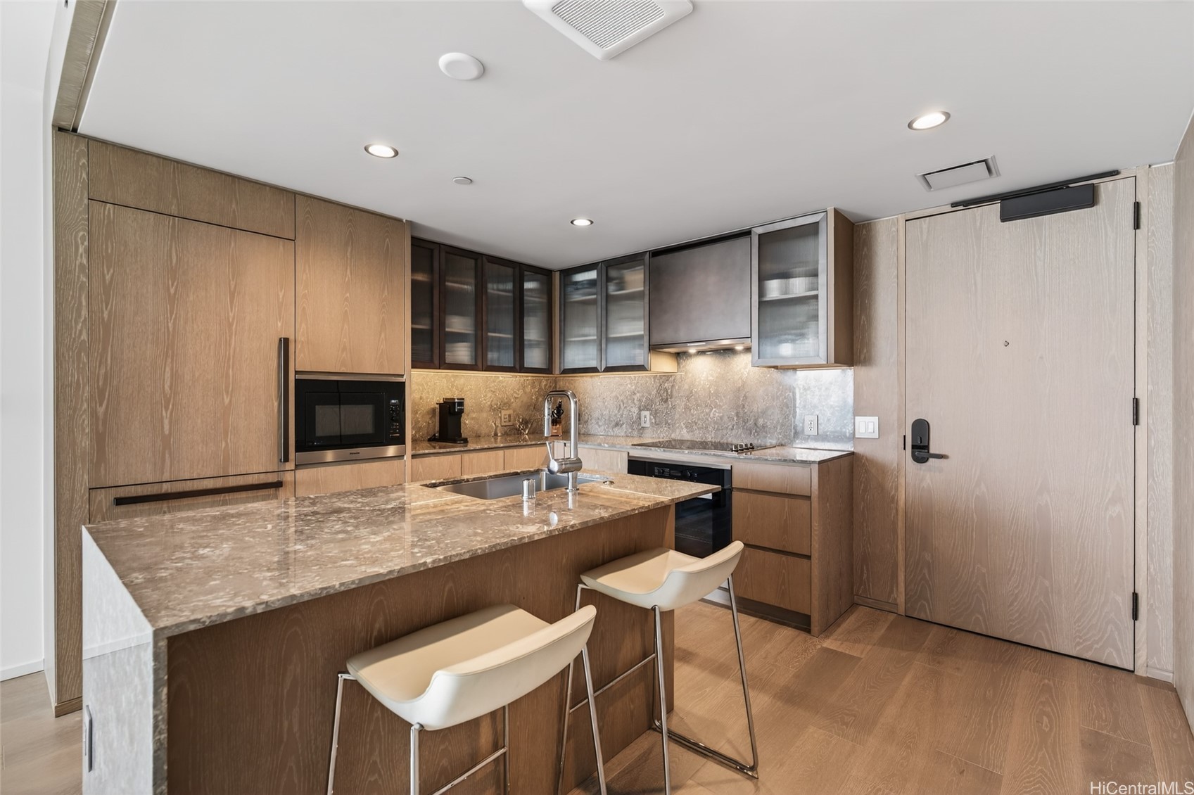 1000 Auahi Street 2802